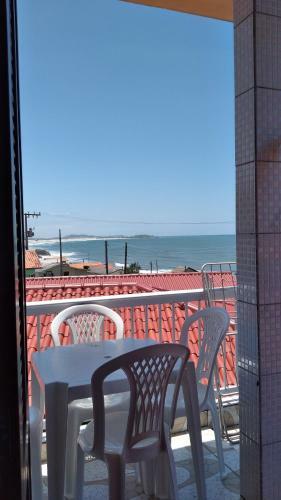 Casa P/ Fam�lia Com Vista Para O Mar