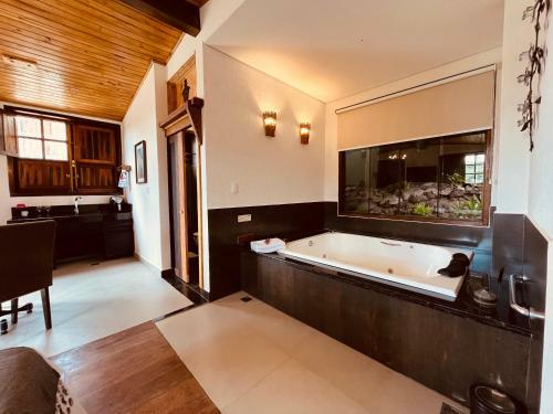 Hotel Sonho Real Su�tes