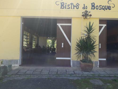 Hostal Recanto Do Bosque