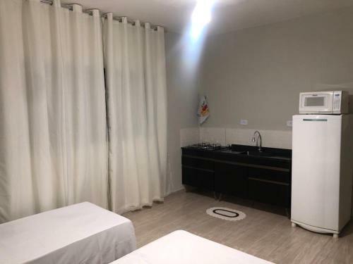 Kitnets Bem Localizada, Pr�x Ao Centro!