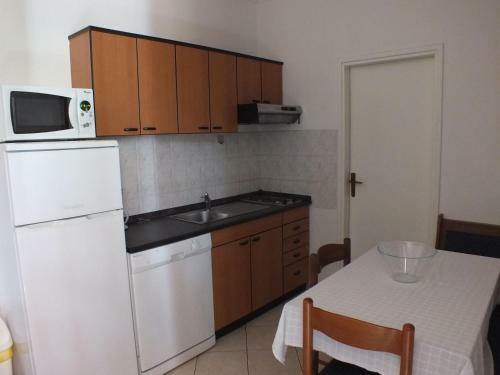 Aqua Family Apartments