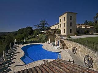 Hostal Ch�teau De Sanse
