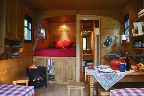 Hostal La Maison De L'omignon