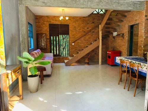 Casa Lipe & Rafa Linda Casa Com �rvores