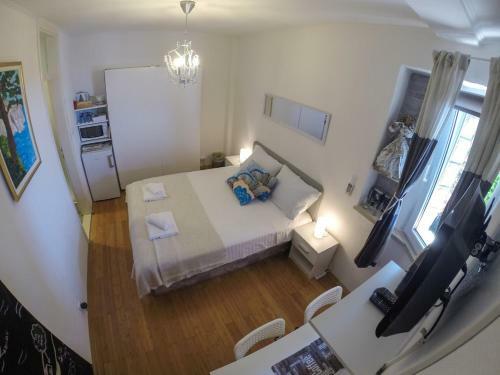 Hostal Apartment And Room Sveti Jakov