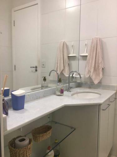 Sahy - Aldeia Dos Reis, Condado - Apartamento Quarto E Sala