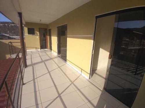 Apartamento Sobrado Com Piscina Em Caioba