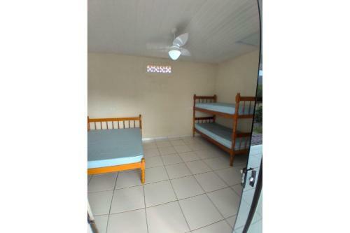 Apartamento Sobrado Com Piscina Em Caioba