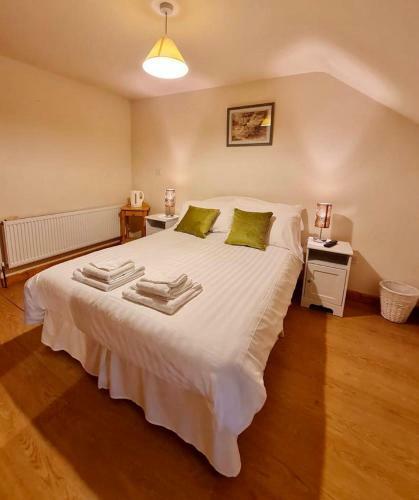Hotel The Acres B&B