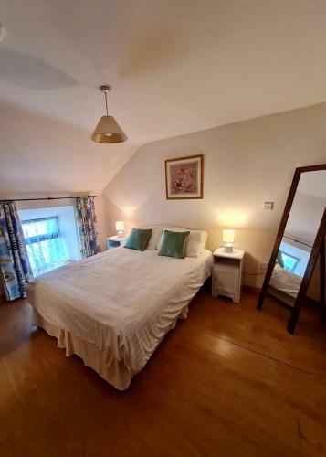 Hotel The Acres B&B