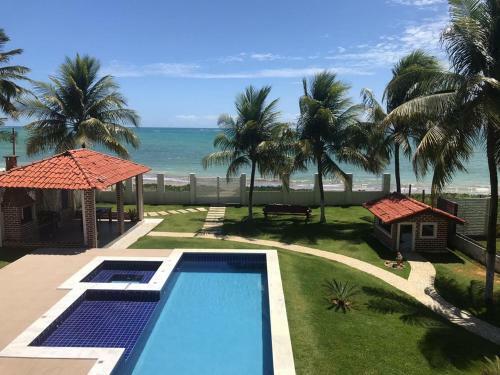 Ampla Casa Na Beira Mar De Maragogi