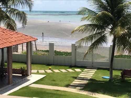 Ampla Casa Na Beira Mar De Maragogi