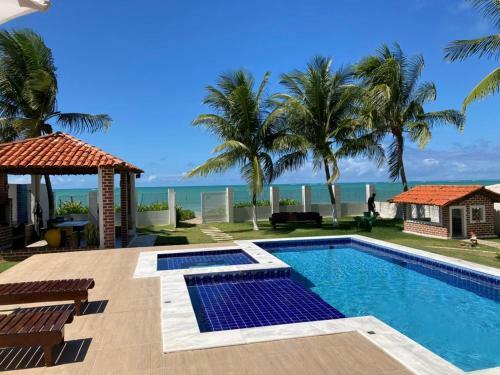 Ampla Casa Na Beira Mar De Maragogi