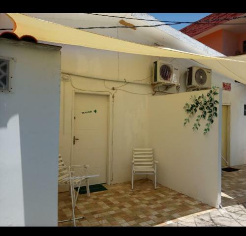 Hostal House Jardim Tropical