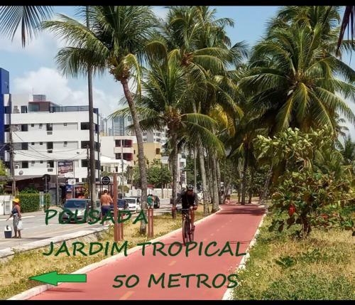 Hostal House Jardim Tropical