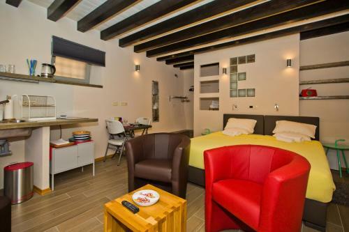 St. Stephen's Square Apartment