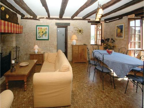Holiday Home Le Bourg P-620