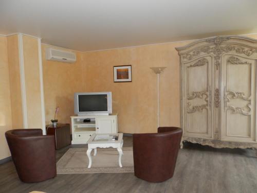 Hotel Le Relais Des 5 Chateaux
