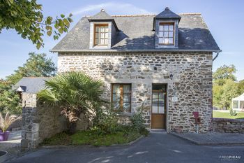 Hotel Chateau De Beaussais