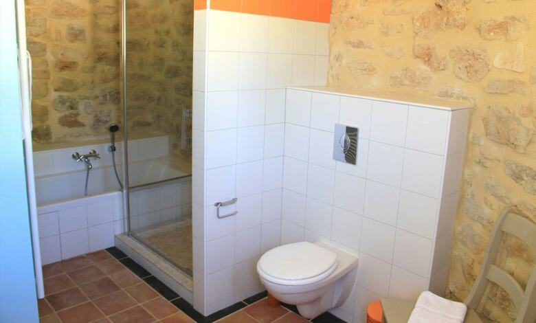 Hostal Hollyoaks Estate
