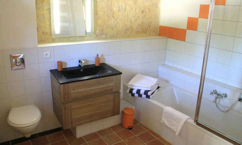 Hostal Hollyoaks Estate