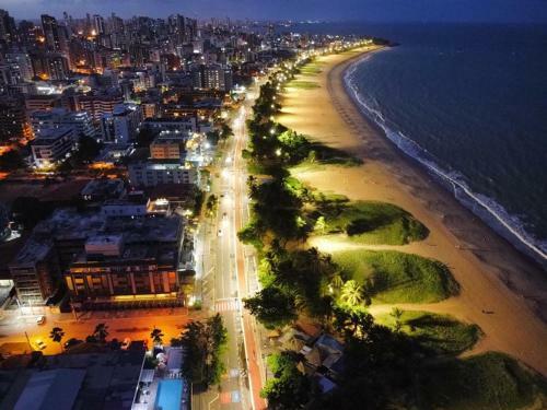 Apartamento Gold Flat - Praia de Cabo Branco - Jo�o Pessoa-pb