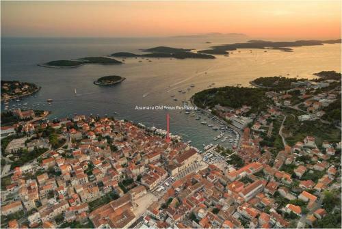 Apartamentos Azamara Old Town Residence
