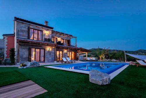 Luxury Villa Galapagos Hvar Town