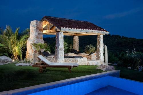 Luxury Villa Galapagos Hvar Town