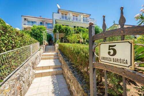 Apartmani Sara