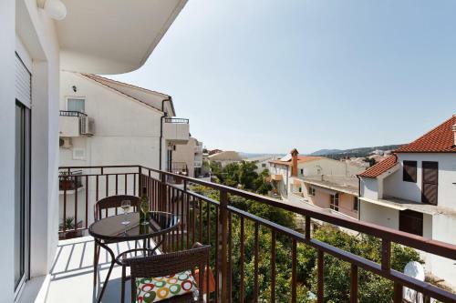 Apartments Ana II