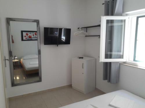 Hostal Privat Room With Privat Bathroom David