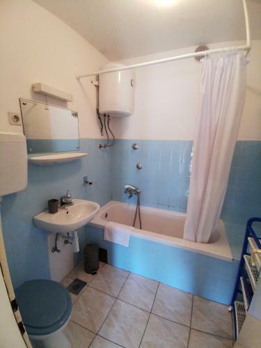 Hostal Room Dobrenka