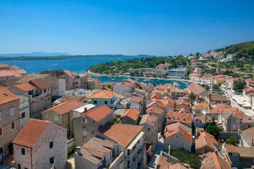 Villa Luxury Palazzo V. Pelsocz Hvar Town