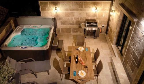 Villa Luxury Palazzo V. Pelsocz Hvar Town