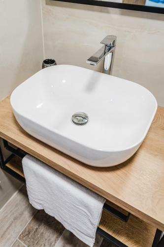 Aurora Apartment & Aurora Room