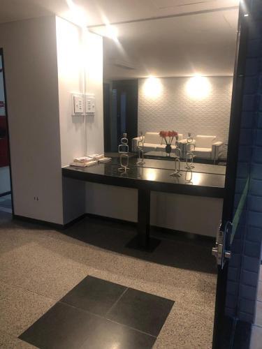 Apartamento Quarto E Sala Pr�ximo Ao Mar