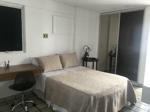Apartamento Completo Na Ponta Verde (3 Quartos) - 2 Quadras Da Praia