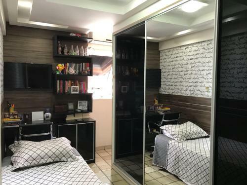 Apartamento Completo Na Ponta Verde (3 Quartos) - 2 Quadras Da Praia