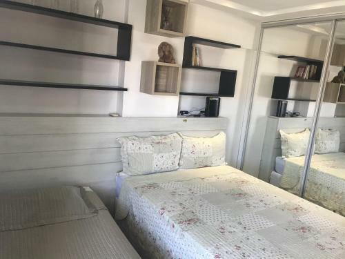 Apartamento Completo Na Ponta Verde (3 Quartos) - 2 Quadras Da Praia
