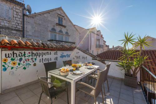 Hvar Out Apartment