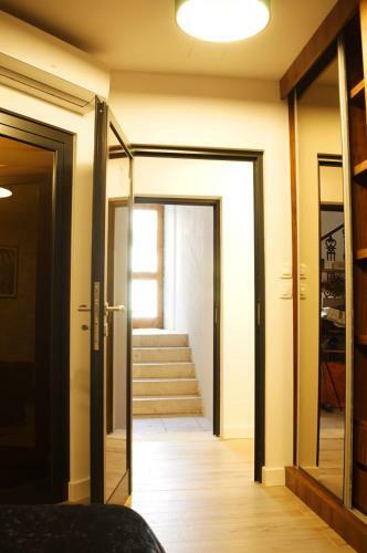 Hostal Hvar Riva Rooms 2