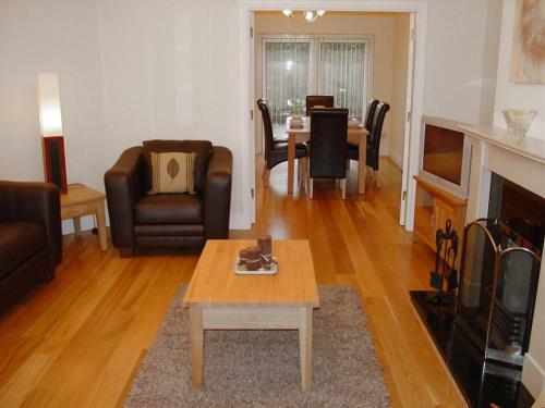 Holiday Home Ardmullen-1