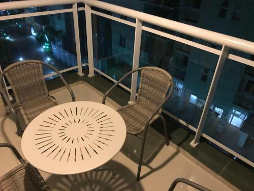 Apartamento Cond. Jtr