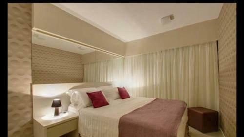 Apartamento Cond. Jtr