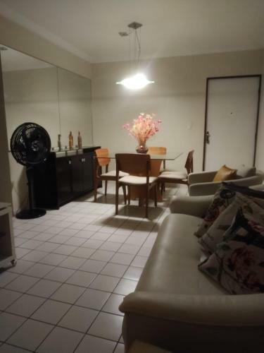 Apartamento Condominio Regence