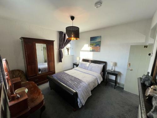 Nore View House