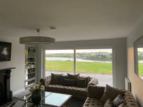 Marina Views, Kinsale, Exquisite Holiday Homes, Sleeps 16