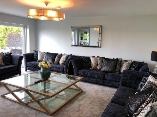 Marina Views, Kinsale, Exquisite Holiday Homes, Sleeps 16