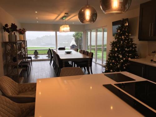 Marina Views, Kinsale, Exquisite Holiday Homes, Sleeps 16
